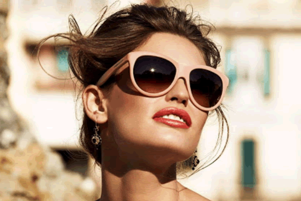 Как подобрать солнцезащитные очки под прическу и цвет волос? 